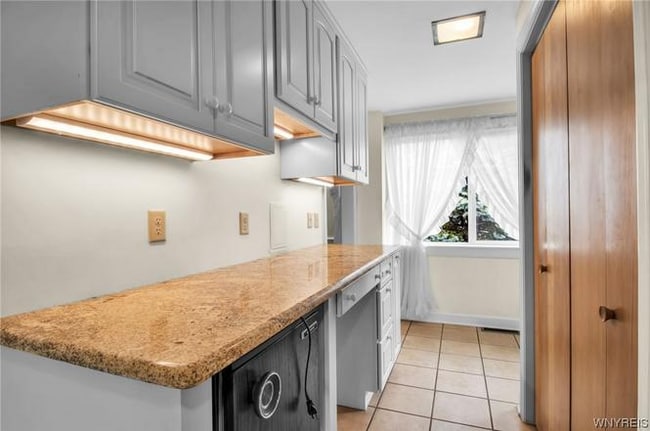 Building Photo - 280 Getzville Rd