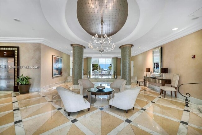 Foto del edificio - 6917 Collins Ave