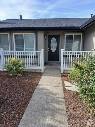 Building Photo - 6556 Mossview Way