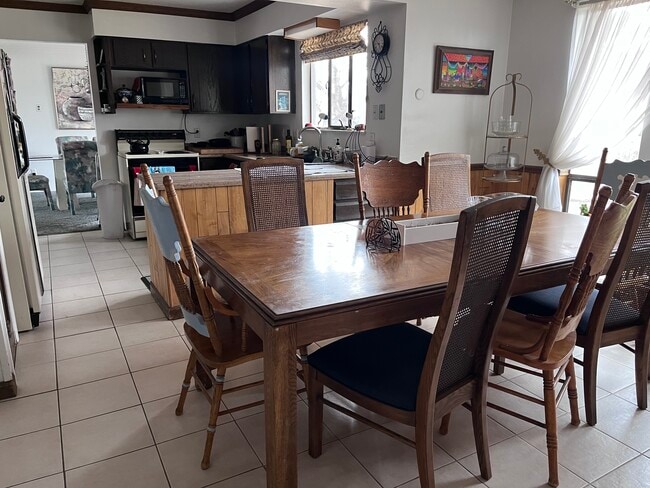 Building Photo - 1 Harrogate Terrace