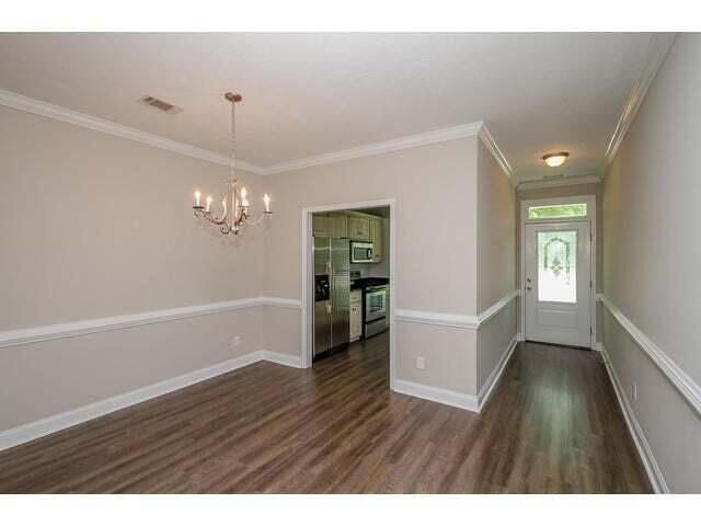 Foto del edificio - 309 Buxton Ln