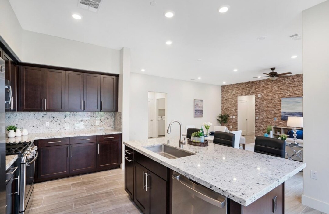 Foto principal - 370 Riesling Ave