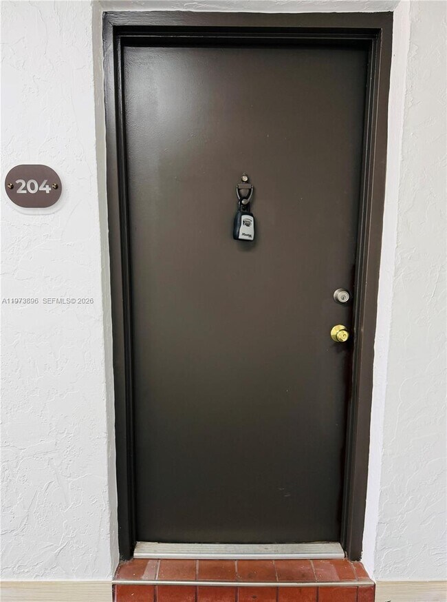 Foto del edificio - 4920 NW 79th Ave