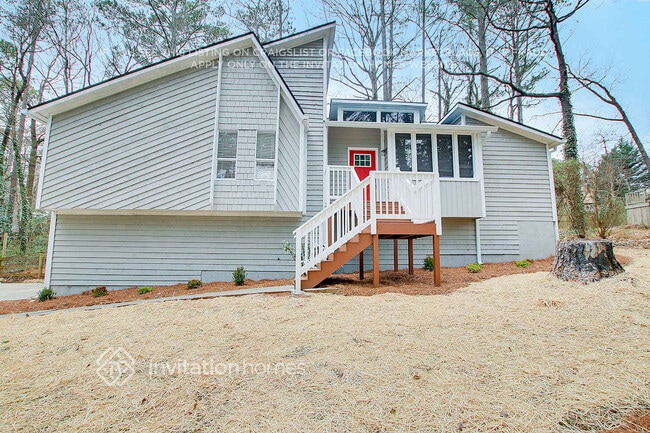 Foto del edificio - 232 Rustic Ridge Dr NE