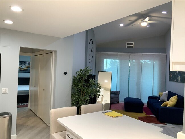 Foto del edificio - 11315 Affinity Ct