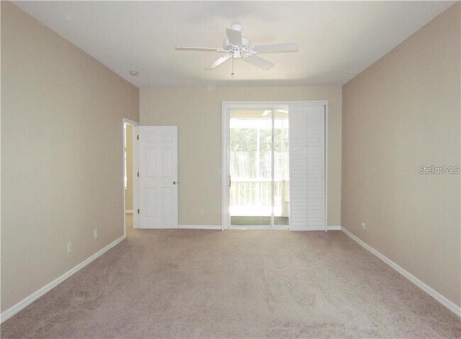 Foto del edificio - 4343 Lakeshore Dr