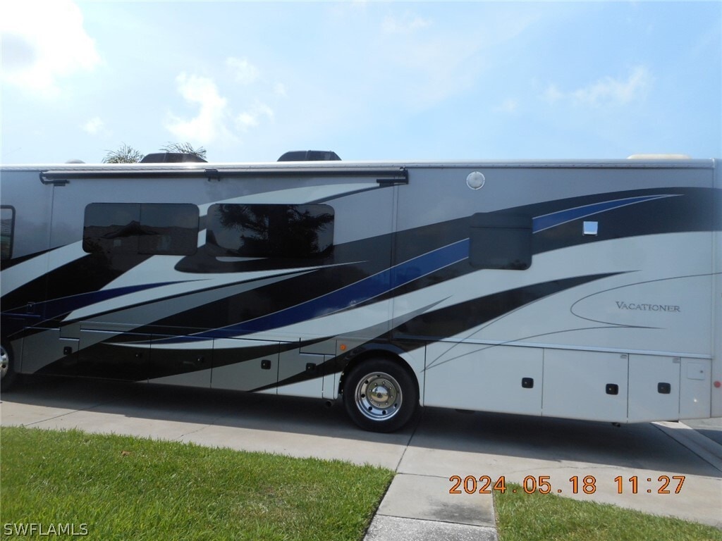 1000 Wiggins Pass Rd, Naples, FL 34110 House Rental in Naples, FL