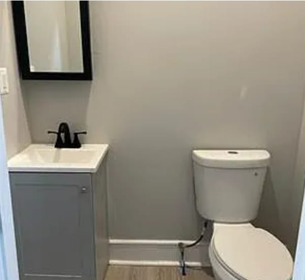 Foto del edificio - 5 Bedrooms 2 Bathroom Home