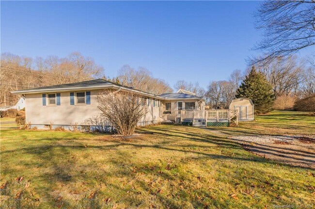 Building Photo - 1096 Peck Ln