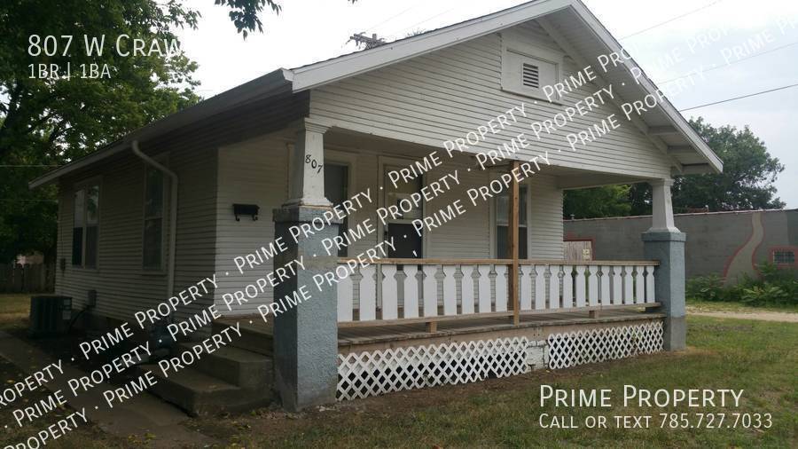 Primary Photo - 807 W Crawford St