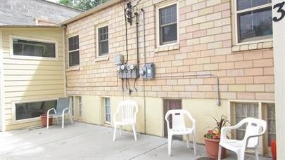 Building Photo - 227 N Cleveland Ave