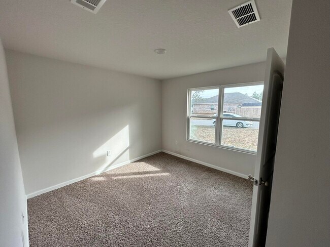 Foto del edificio - 3293 Chapelwood Dr