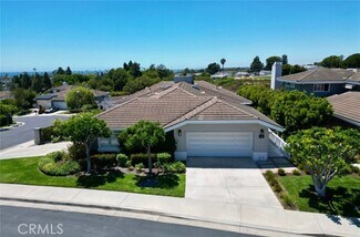 Building Photo - 915 Gardenia Way
