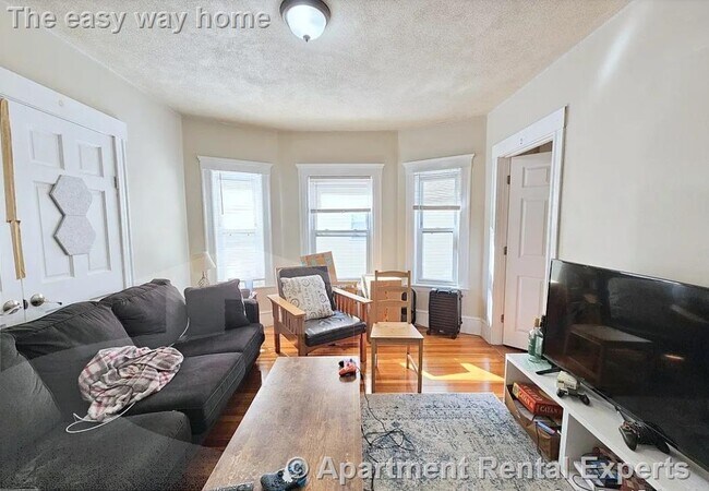 Foto del edificio - 91 Frederick Ave