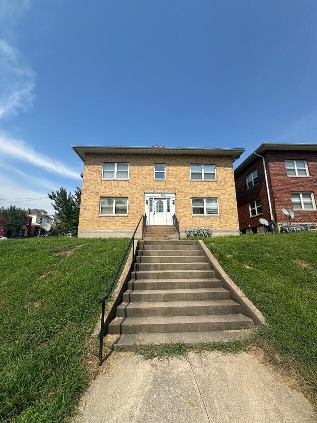 Foto principal - 801 E McCarty St