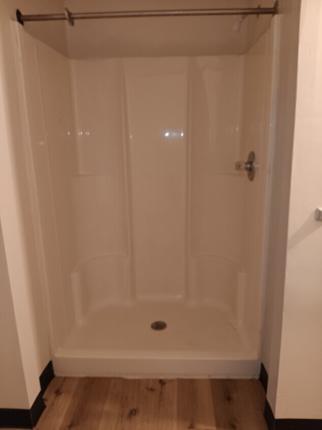 Building Photo - Irvine Renaissance