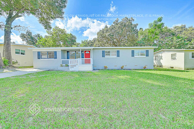 Building Photo - 5506 Perrine Dr