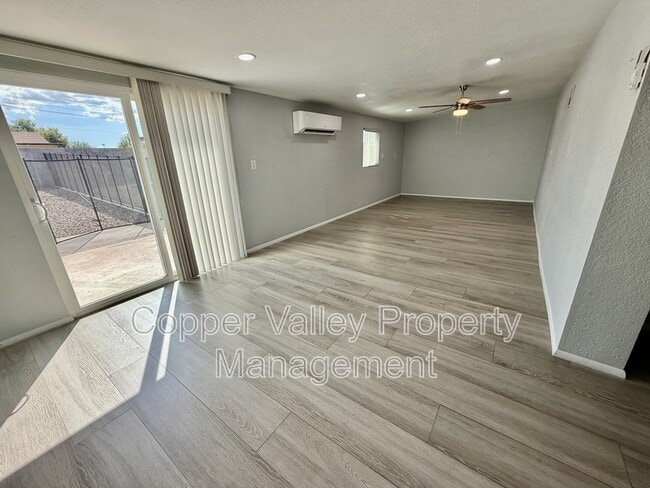 Building Photo - 19019 N 15th Dr