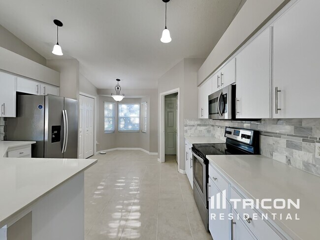 Building Photo - 1358 Laurel Glen Dr