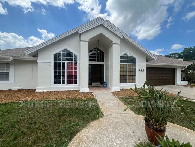 Foto del edificio - 935 Shriver Cir