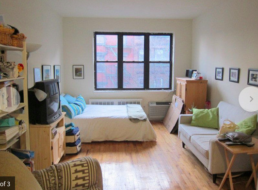 Foto del edificio - 225 E 10th St