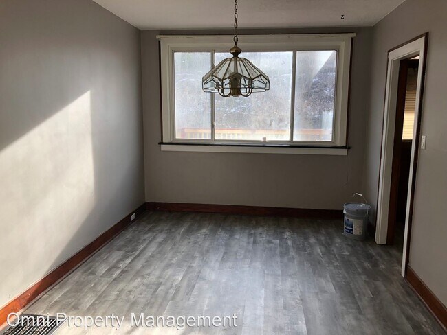 Building Photo - 3 br, 1 bath House - 2908 Brentwood Ave