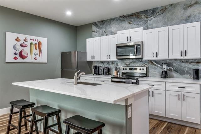 Building Photo - 4707 Barry Ave