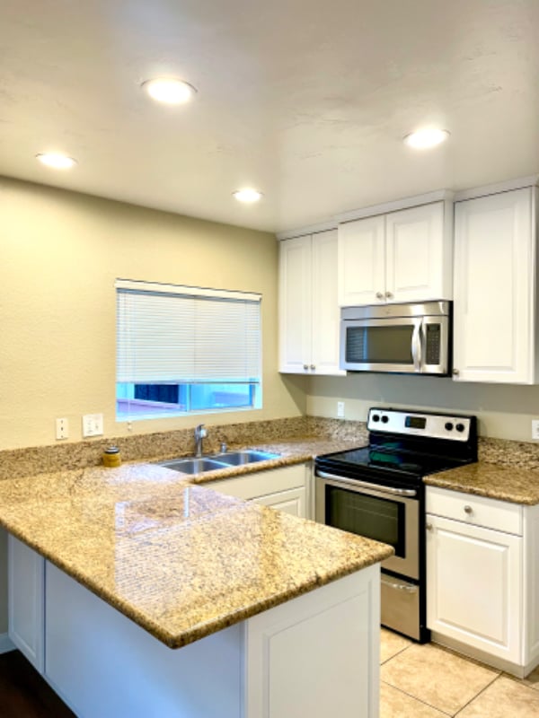 Photo - 5472 Adobe Falls Rd (San Diego, CA)