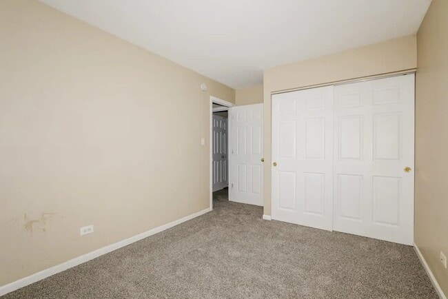 Foto del edificio - 1381 Alberta Ct