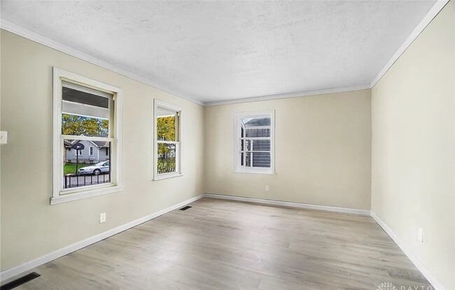 Building Photo - 2116 Moreland Ave