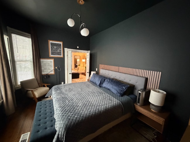 Building Photo - 1419 Jefferson St NE