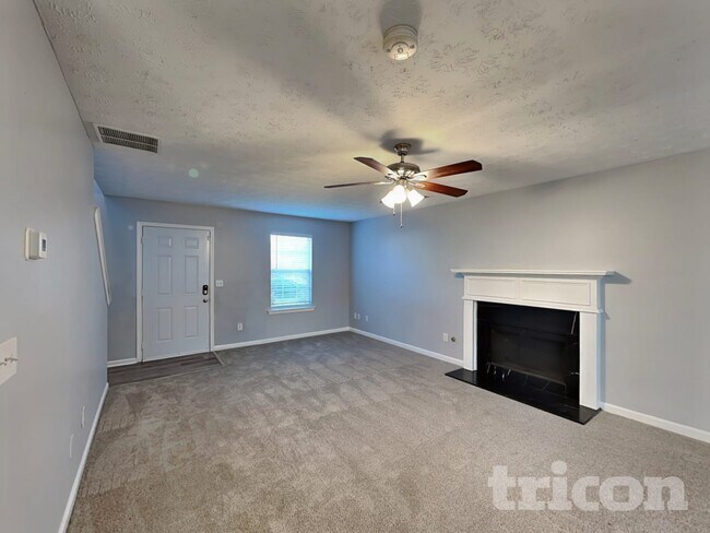 Building Photo - 803 Freedom Walk