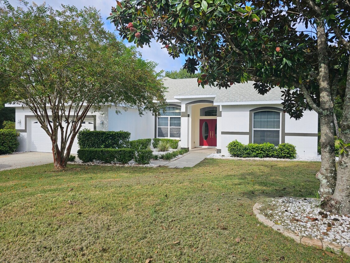 Primary Photo - 11 Fringetree Ct