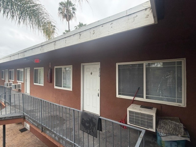 Building Photo - 126 Jamestown St