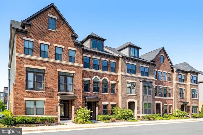 Building Photo - 43372 Whitehead Ter