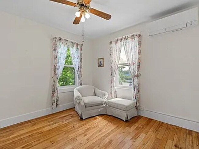 Foto del edificio - 97 Courtland St