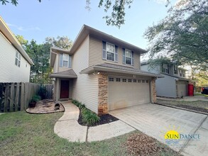Building Photo - 2705 Apple Blossom Ct