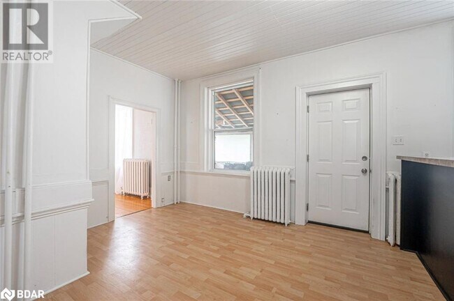 Building Photo - 3766 Simcoe County Rd 27
