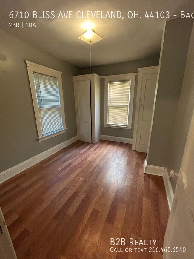 Building Photo - 2BR Apartment Unit in Cleveland