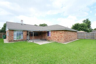 Building Photo - 13314 Ensley Wood Dr
