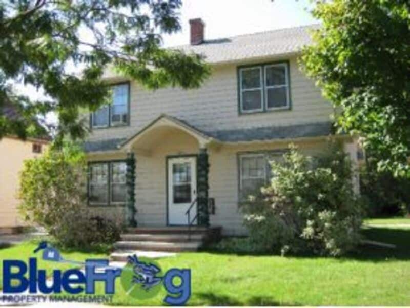 Primary Photo - 225 N Mason St