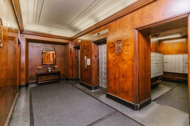 Foto del edificio - 1100 N Dearborn St