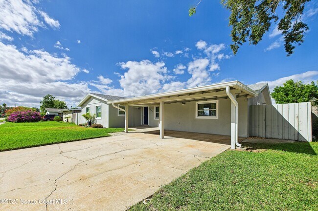 Building Photo - 1500 Dorsal St