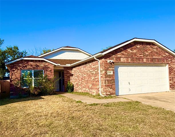 Building Photo - 3201 Royal Crest Dr