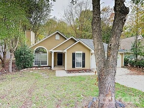 Building Photo - 5513 Southminster Ln