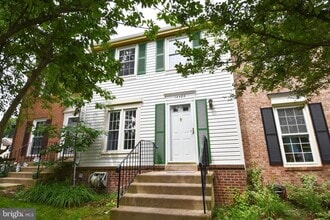 Building Photo - 14488 Black Horse Ct