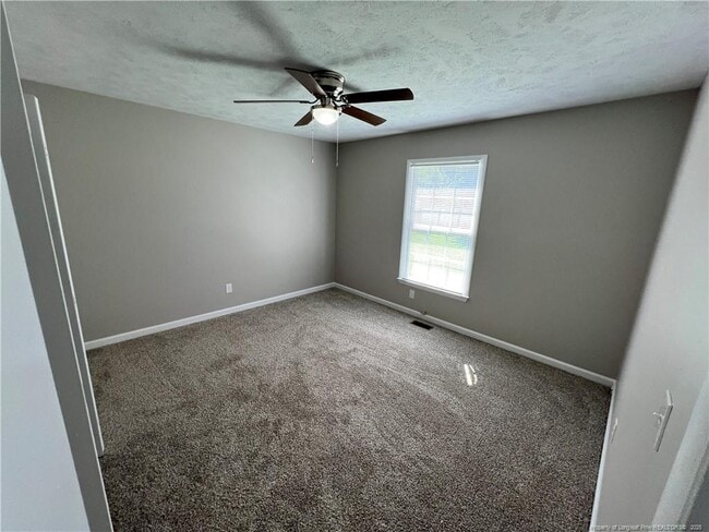 Building Photo - 916 Emory Ct
