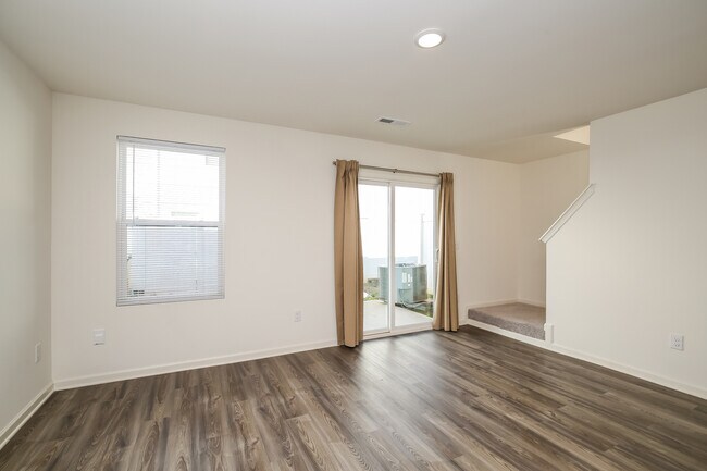 Foto del edificio - 109 Span Ln