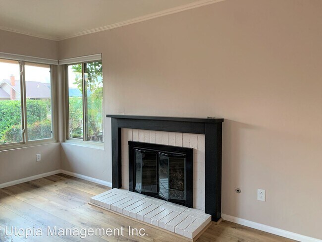 Building Photo - 4 br, 2 bath House - 10164 Holborn St