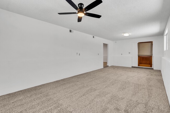 Building Photo - 4743 Choctaw Dr